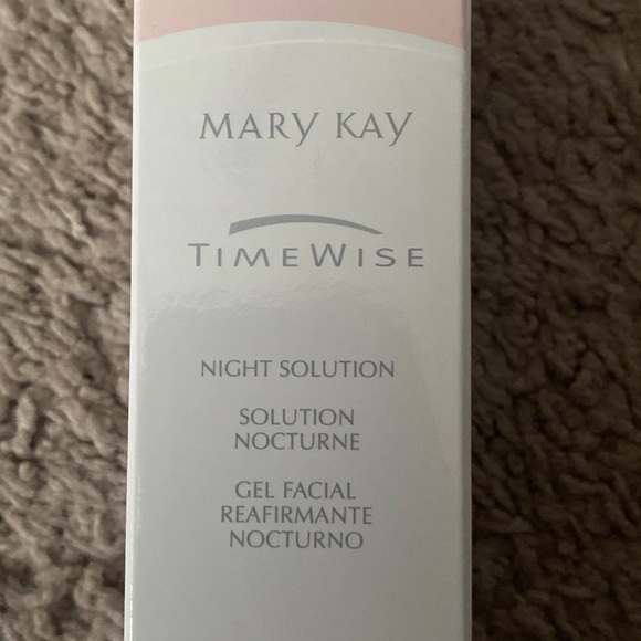 New In Box Mary Kay Timewise Night Solution ~ Full Size ~ 1 fl oz - Picture 4 of 6